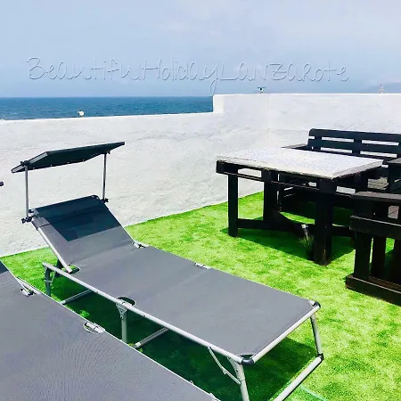 Oleada With Sea Views And Wifi On The Seafront In アパート